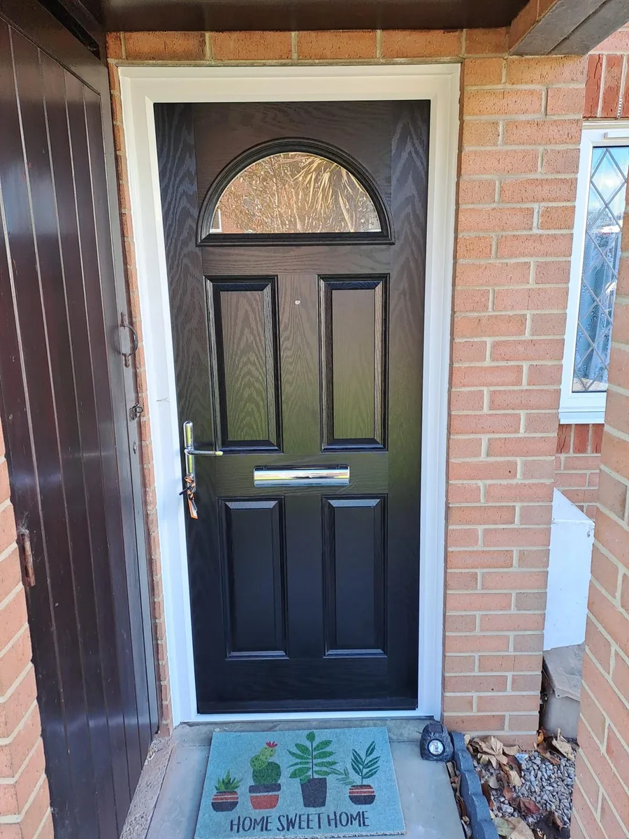 Black Composite Doors, exterior view installed in Romford by Cii Double Glazing
