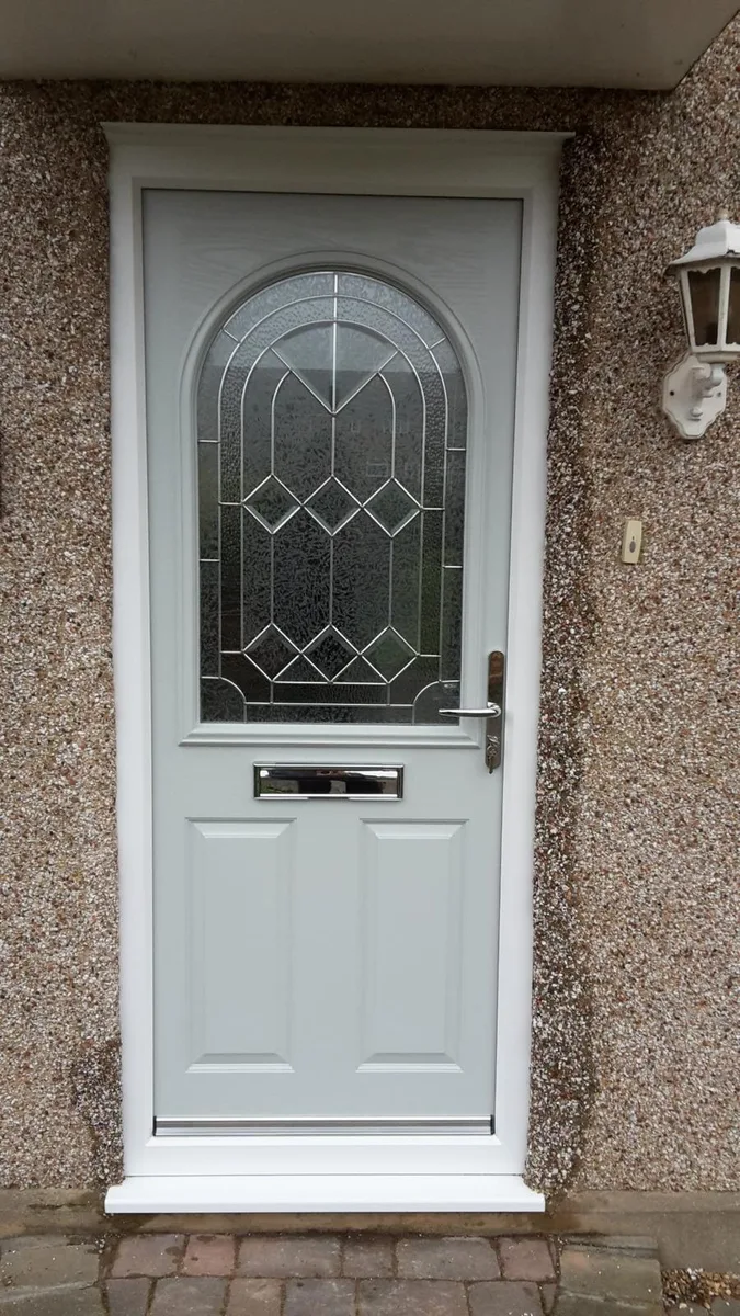 Chartwell Green Composite Doors, exterior view installed in Romford by Cii Double Glazing